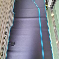 【半額以下!!】ジモティ限定価格☆　箱入り新品!　ゲーミングデスク　GTRACING　T02-BLUE　パソコンデスク　机　No.43