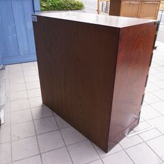 岩手の伝統工芸家具、岩谷堂箪笥 欅材を使用した漆塗り5