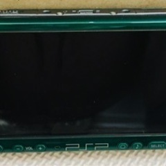 PSP グリーン　中古　充電器つき　4GBのSDカード付き
