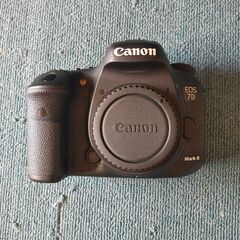 Canon キヤノン EOS 7D Mark II Mark2
