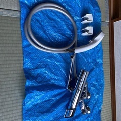 【美品】TOTO 壁付サーモスタット混合水栓（クリック、調圧弁）