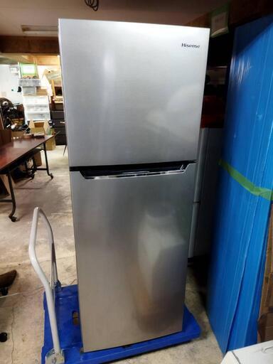 超高年式美品2020年Hisense製大きめ冷蔵庫