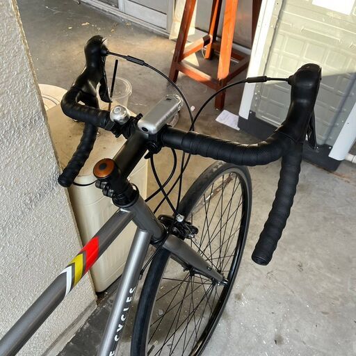 クロスバイク PURE CYCLES 28インチ