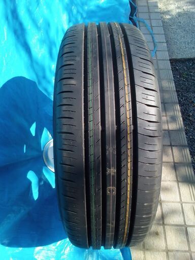 〖美品〗トヨタRAV4純正18インチアルミホイール　225/60R18 4本セツトサマータイヤ値下げしました