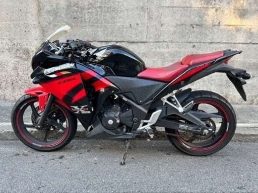 ※ベース車両【限定モデル 無限スペシャルエディション】ホンダ CBR250R MC41 2