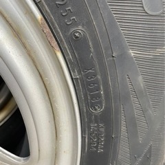 ハイエースなど スタッドレスタイヤ