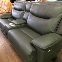 本革44万円の電動ソファー！79,800