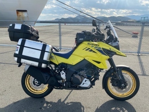 スズキVストローム1050XT。ワンオーナー、オプション多数。東京都品川区発