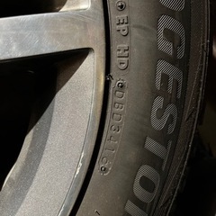 再投稿】冬タイヤ付き18インチアルミホイール4本セット