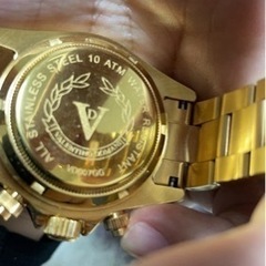 ヴァレンティノドマーニ腕時計