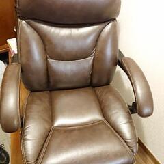 リクライニングオフィスチェア　革張り　ブラウン　使用少　C-300