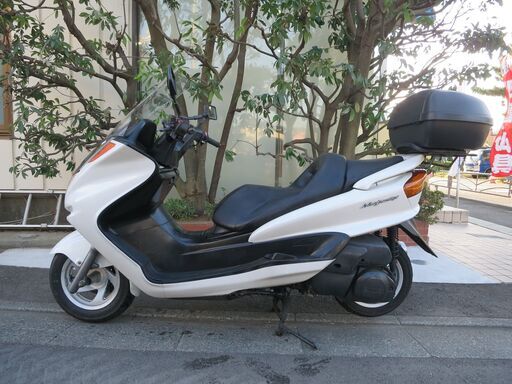 ヤマハ　マジェスティ250　実働中古車　ロングシールド　大型リアBOX　オイル交換後引き渡し　ナンバー登録書類付き ヤマハ マジェスティS ワンオーナー タイヤ新品 リアボックス