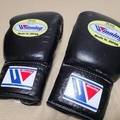 ほぼ新品 ウイニング ボクシンググローブ 10オンス 