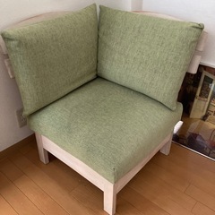 【ネット決済】1人掛けソファー　スツール　黄緑色　木製