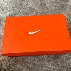 ナイキ    NIKE