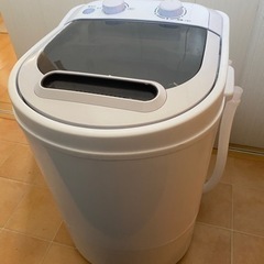小型洗濯機　使用回数２回新古品