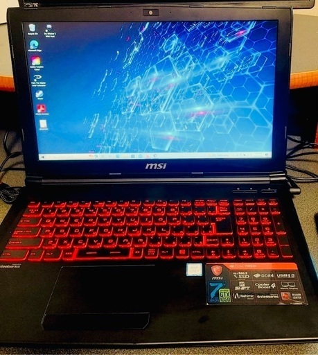 ゲームパソコン　MSI GL62M 7RDX Gaming Laptop