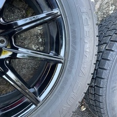スタッドレスタイヤ　225/65R17 17インチ