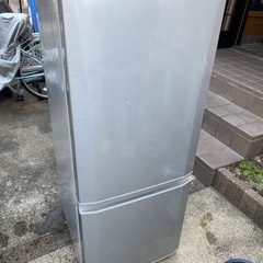 お薦め品‼️激安‼️三菱 冷凍冷蔵庫146L 2017年