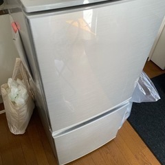 SHARPの一人暮らし用冷蔵庫