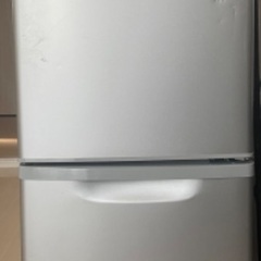 パナソニック2013年式冷蔵庫型番NR-B145W