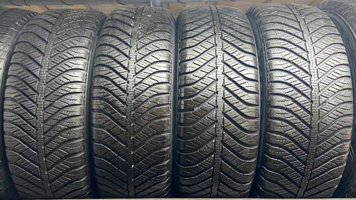 ⛄185/60R15❄️工賃込み!アクア、フィールダー、シエンタ、ヤリス