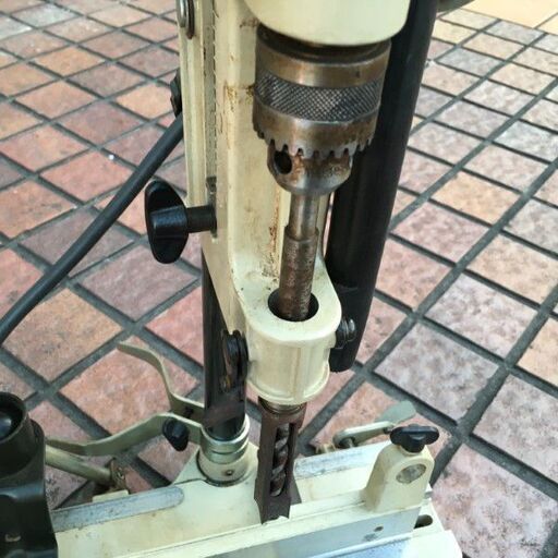 マキタ 6951 インパクトドライバー コード式 ※ケースと中身の型番違い マキタ 6951 インパクトドライバー コード式 ※ケースと中身の型番違い