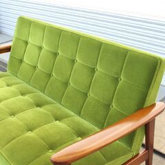 T523) カリモク60 Kチェア 二人掛け 2P グリーン 幅133cm ラバートリー