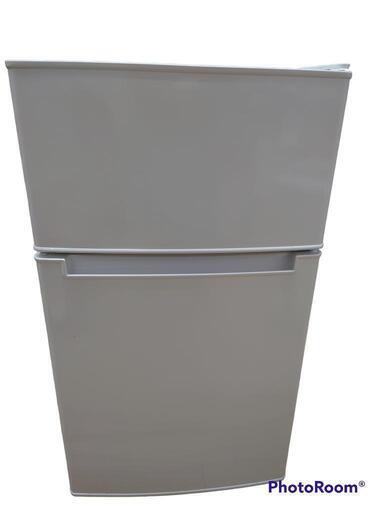 【売ります】ハイアール　冷凍冷蔵庫　AT-RF85B　2020年製