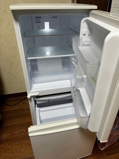 ID:G951532 2ドア冷凍冷蔵庫146L