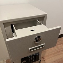 緊急値下げ！投入式耐火金庫 テンキー錠 エーコー EIKO 投入金庫 PS-20E
