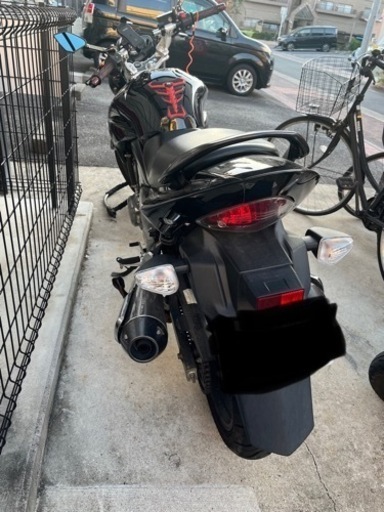 スズキ　GSR250  ヘッドライト丸目仕様