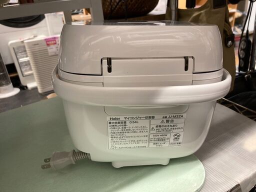 ☆中古￥7,000！【会員価格￥6,000】Haier　マイコン炊飯器　家電　2021年製　JJ-M32A型　【BK087】