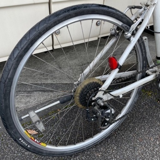 ルイガノ 26インチ TR2 ホワイト 身長160cm前後 定価4.9万円 ルイガノ 26インチ TR2 ホワイト 身長160cm前後 定価4.9万円