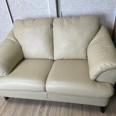 美品　2人ソファー　3年前に購入