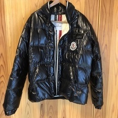 無料配送】中古格安 モンクレール メンズダウンジャケット