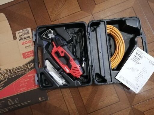 極美品　RYOBI　KYOCERA　ASK-1010KT　電気のこぎり