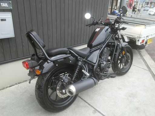 ★５５万円！レブル２５０　ABS　201７年モデル　バックレスト付き！セキュリティー付き！走行少ない★ホンダ　MC49　レブル ☆55万円！レブル250 ABS 2017年モデル バックレスト付き