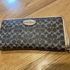 coach 長財布　値下げ中