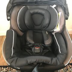 コンビ ネルームISOFIX エッグショック NF-700 チャイルドシート