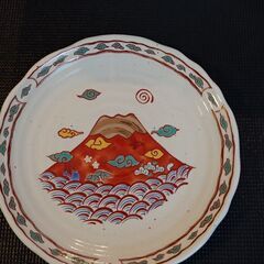富士山柄の大皿