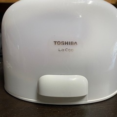 TOSHIBA コードレススチームアイロン