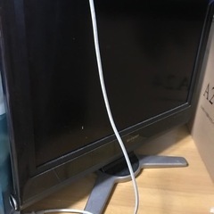 SHARP製　テレビ　