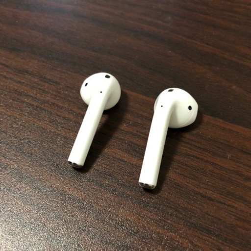 第二世代 AirPods イヤホンのみ