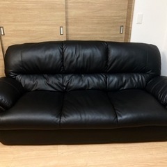 大幅値下げ　ニトリ3人掛けソファ　