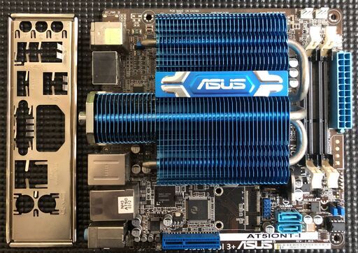 [マザーボード] ASUS AT5IONT-I
