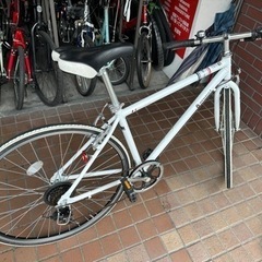 ★美品★700ｃ　軽量アルミフレーム　6speed　ホワイト