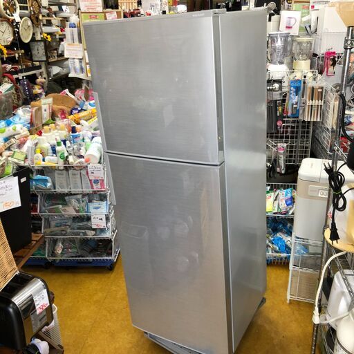 2018年製　シャープ　2ドア冷凍冷蔵庫　SJ-D23C-S　２２５L