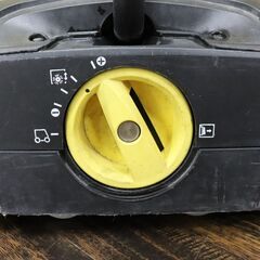 【ヤ取終了11/21】≪U077ジ≫ 通電OK KARCHER/ケルヒャー 業務用 床洗浄機 BR 40/10C（50Hz） 手押し式床洗浄機/小型床洗浄機/洗浄機 掃除/清掃/洗浄 現状品