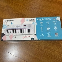 【値下げ】おもちゃ電子ピアノYAMAHA 